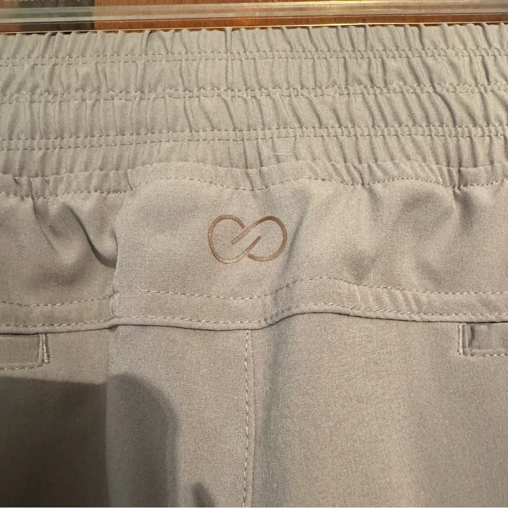 Calia by Carrie‎ Underwood Cropped Workout Pants